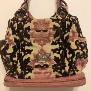 Petunia pickle bottom diaper bag cake pink